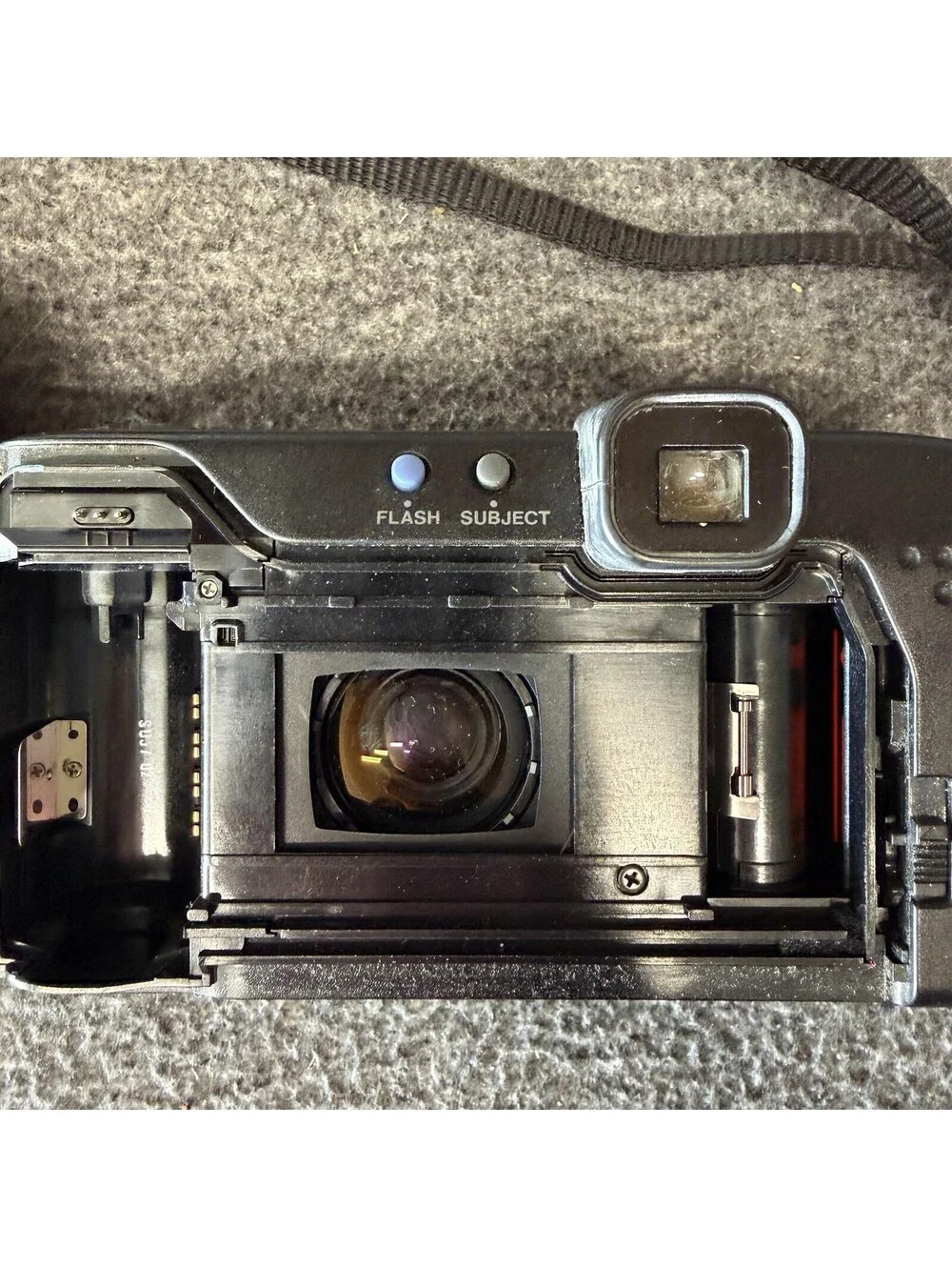 Vintage Olympus Multi AF Zoom 35mm Film Camera Black Point Shoot Flash Japan